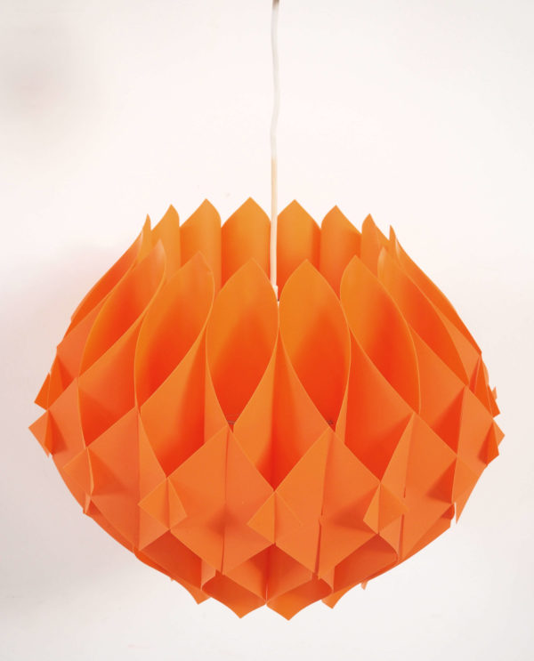 lustre années 70 design orange lucinevintage