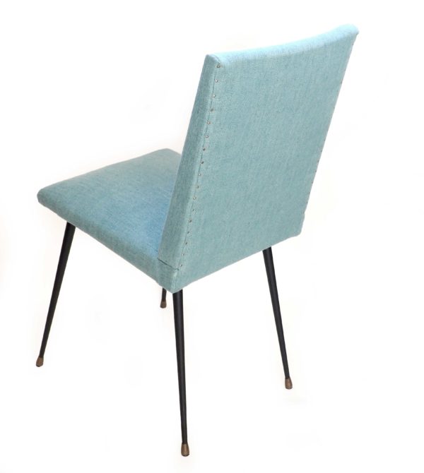 chaise retapissée bleue vintage 2