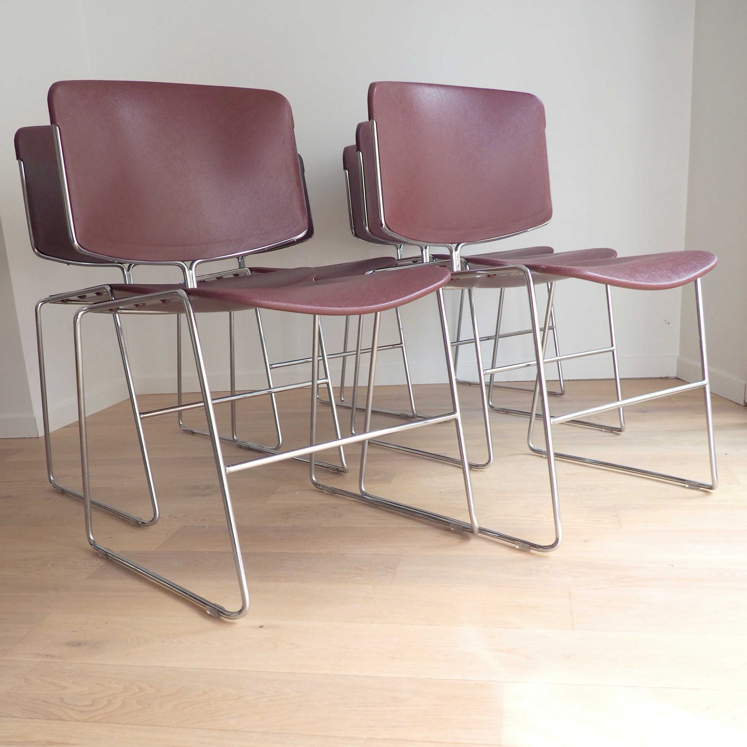 6 chaises traineau Max Stacker pour Steelcase – Image 9