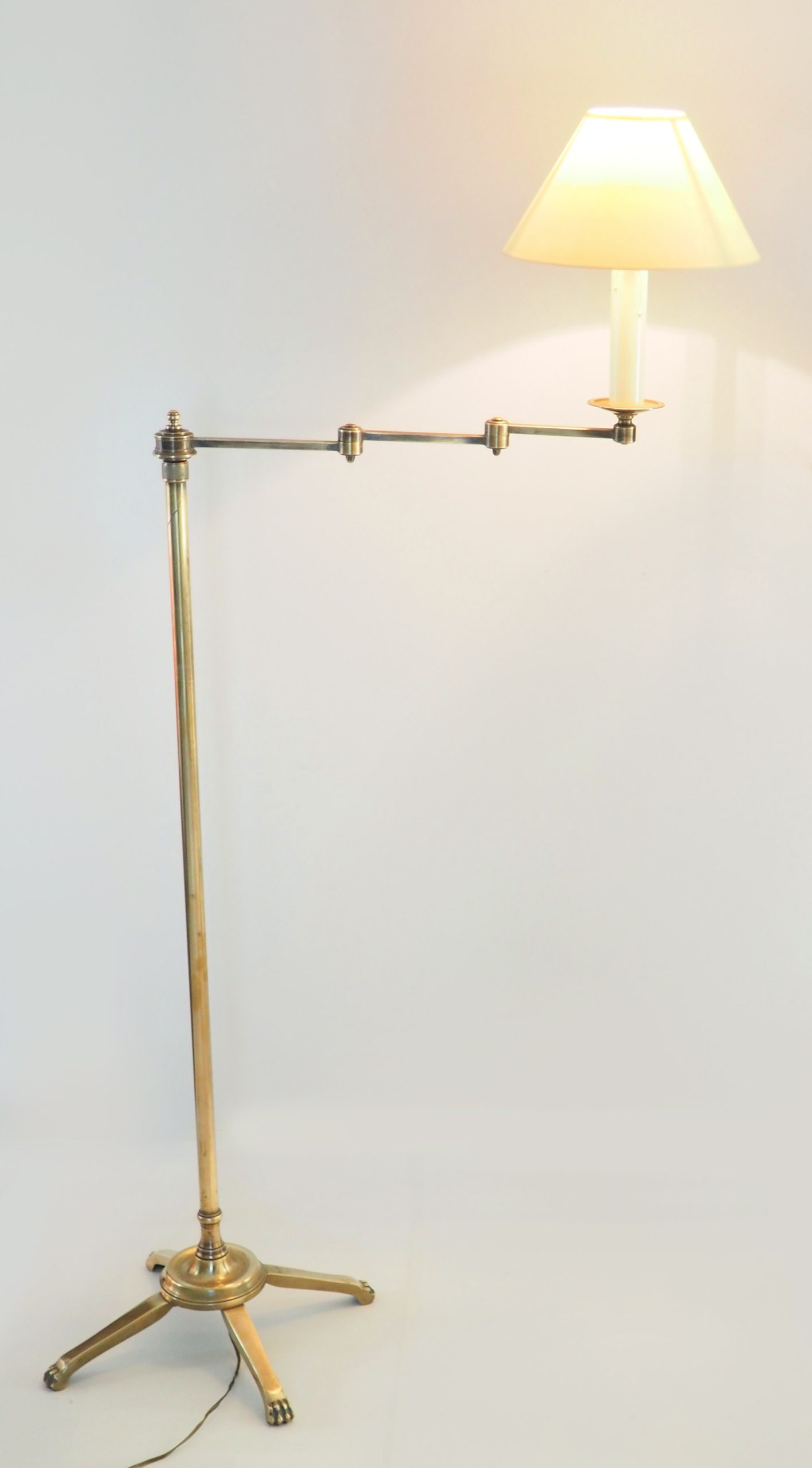 lampadaire en bronze télescopique – Image 12