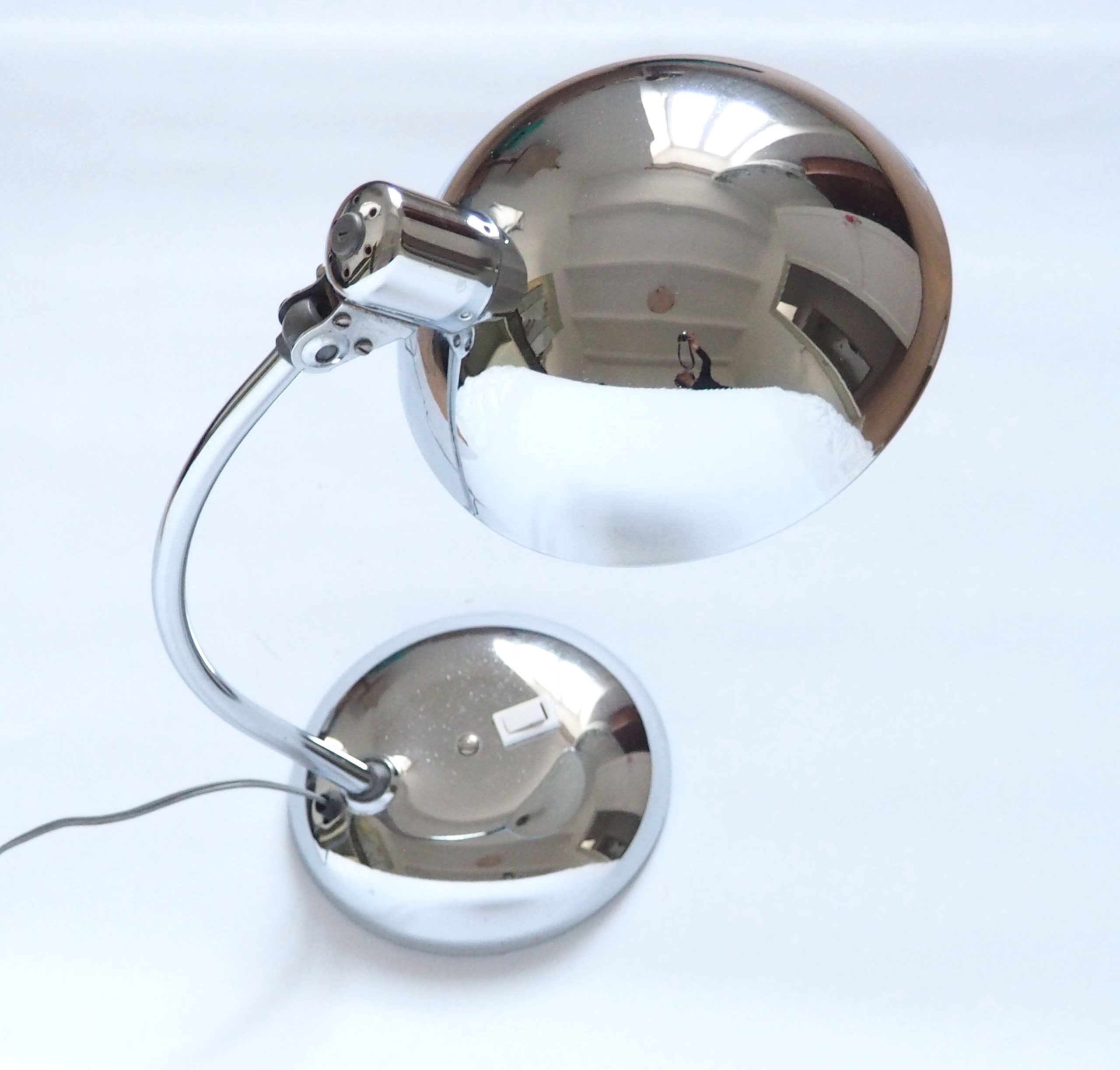 Lampe de bureau chromée – Image 6