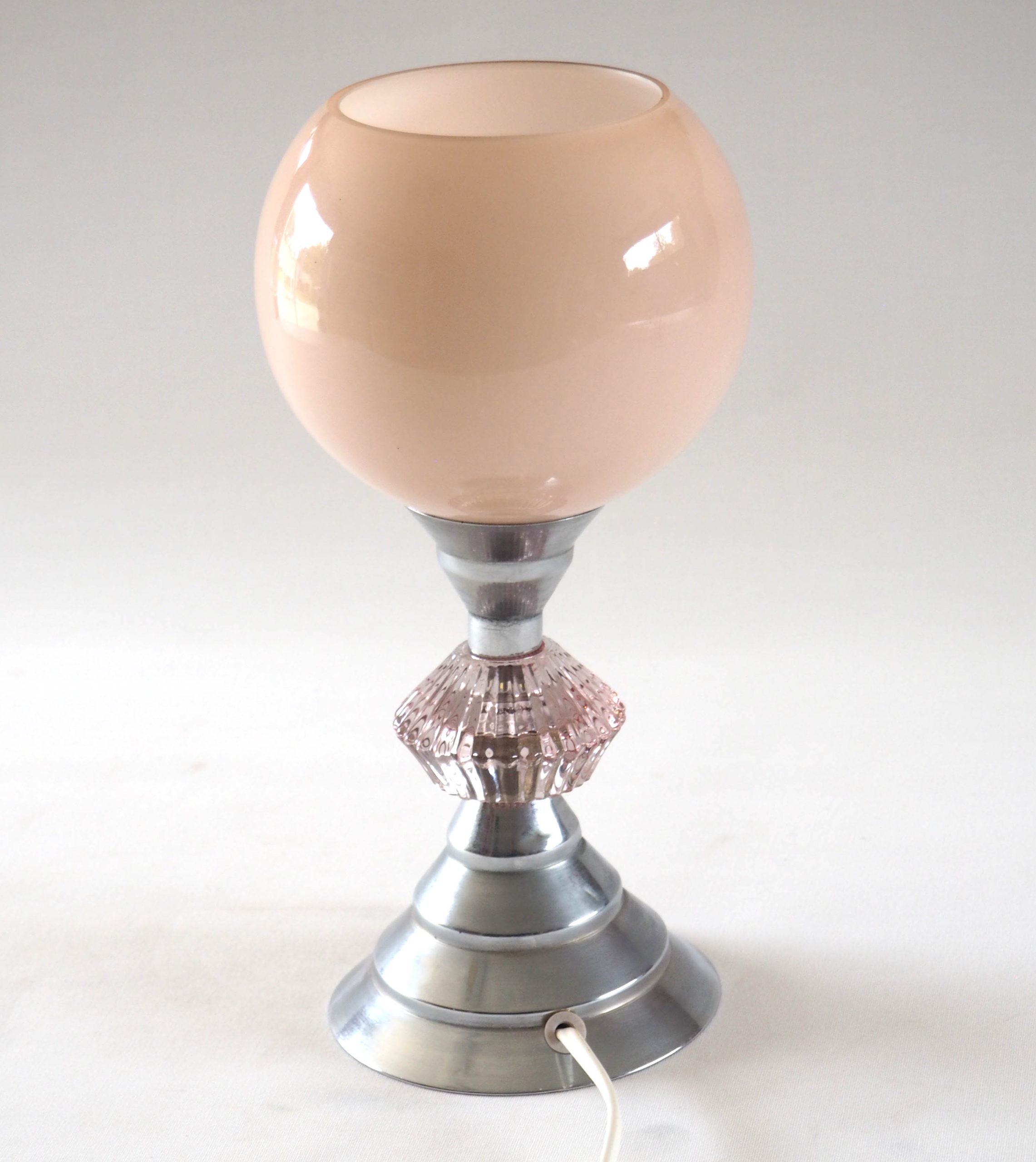 Lampe globe rose et pied art déco – Image 3
