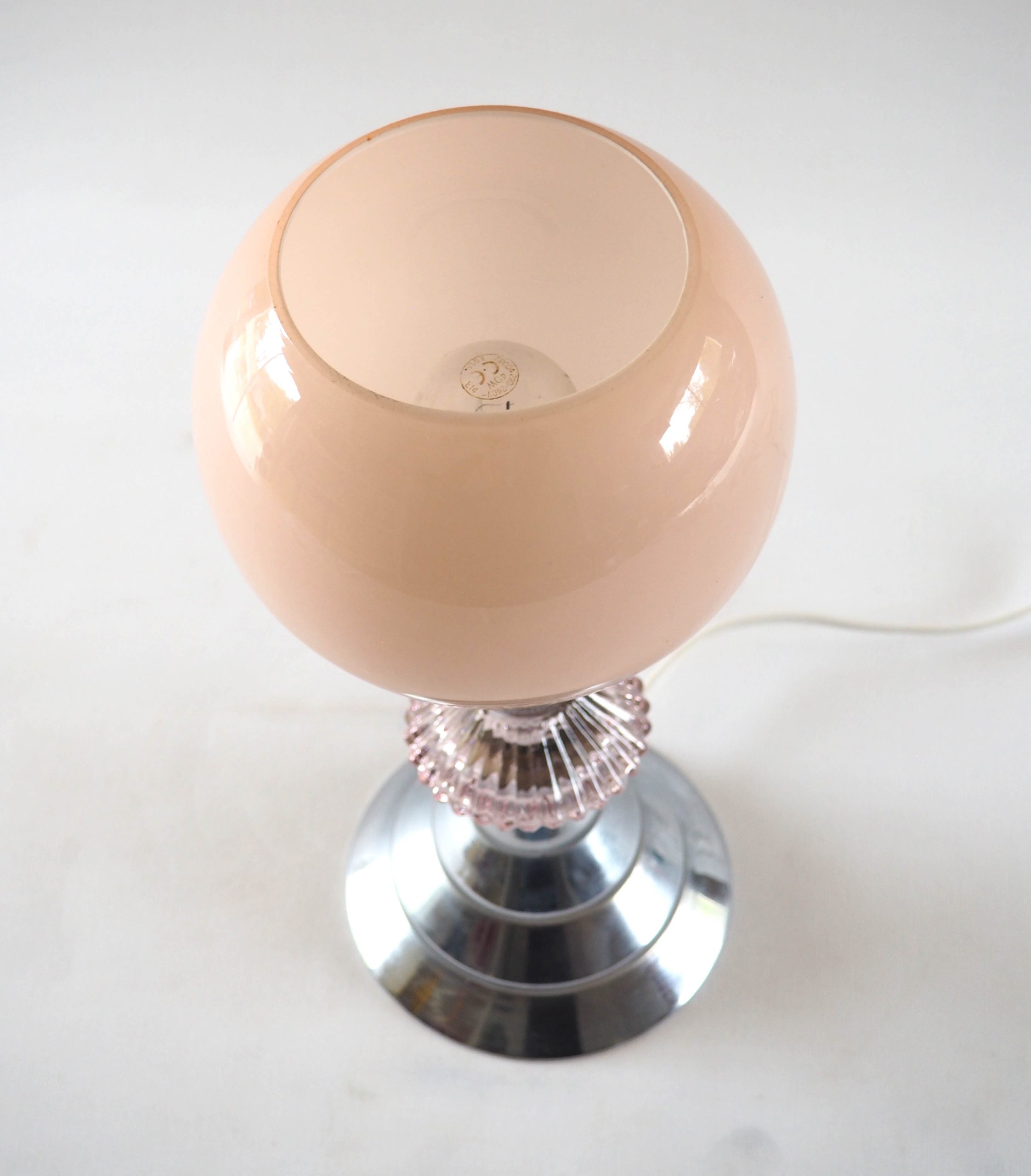 Lampe globe rose et pied art déco – Image 5