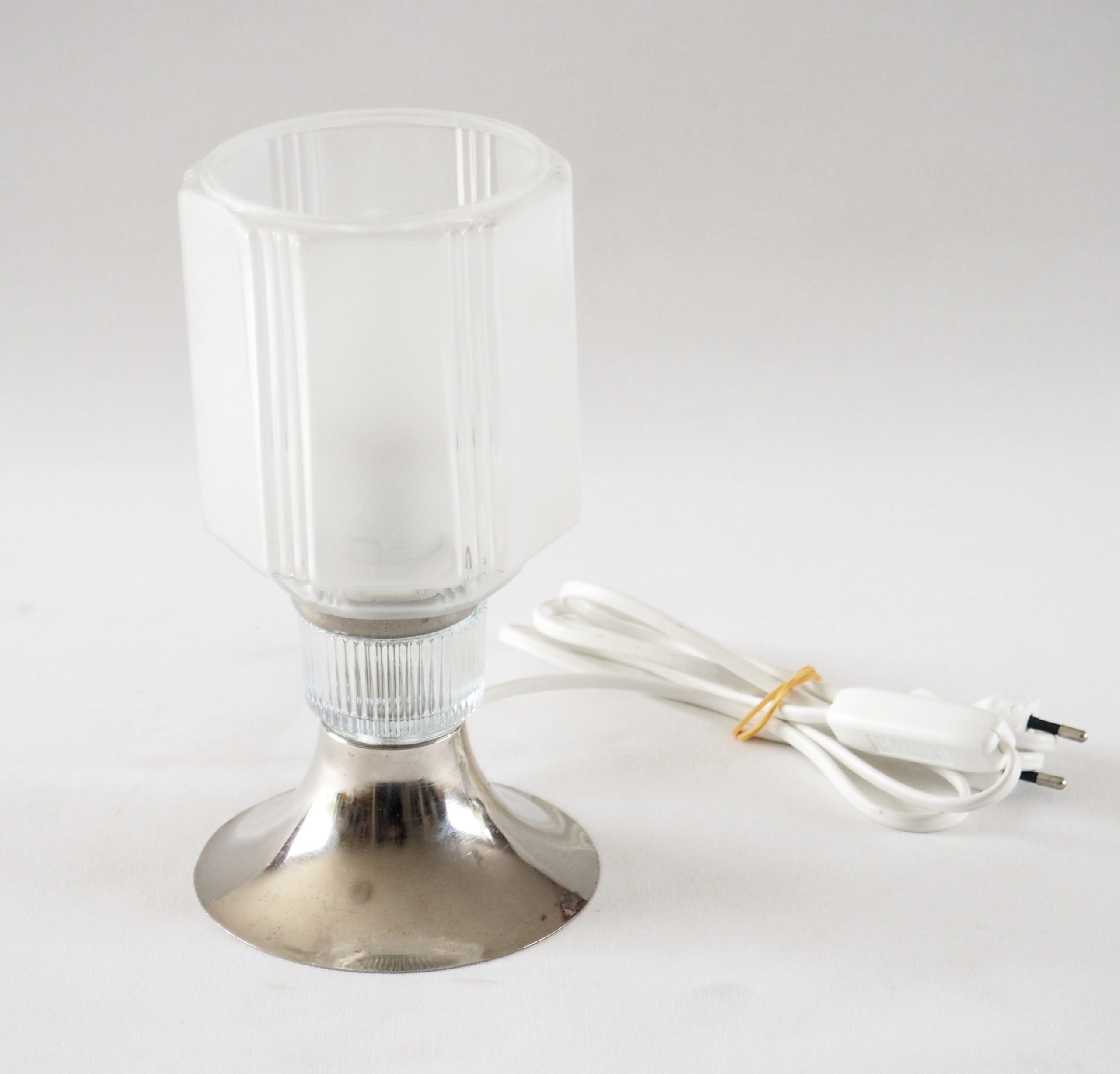 Lampe lignes art déco et chrome – Image 5