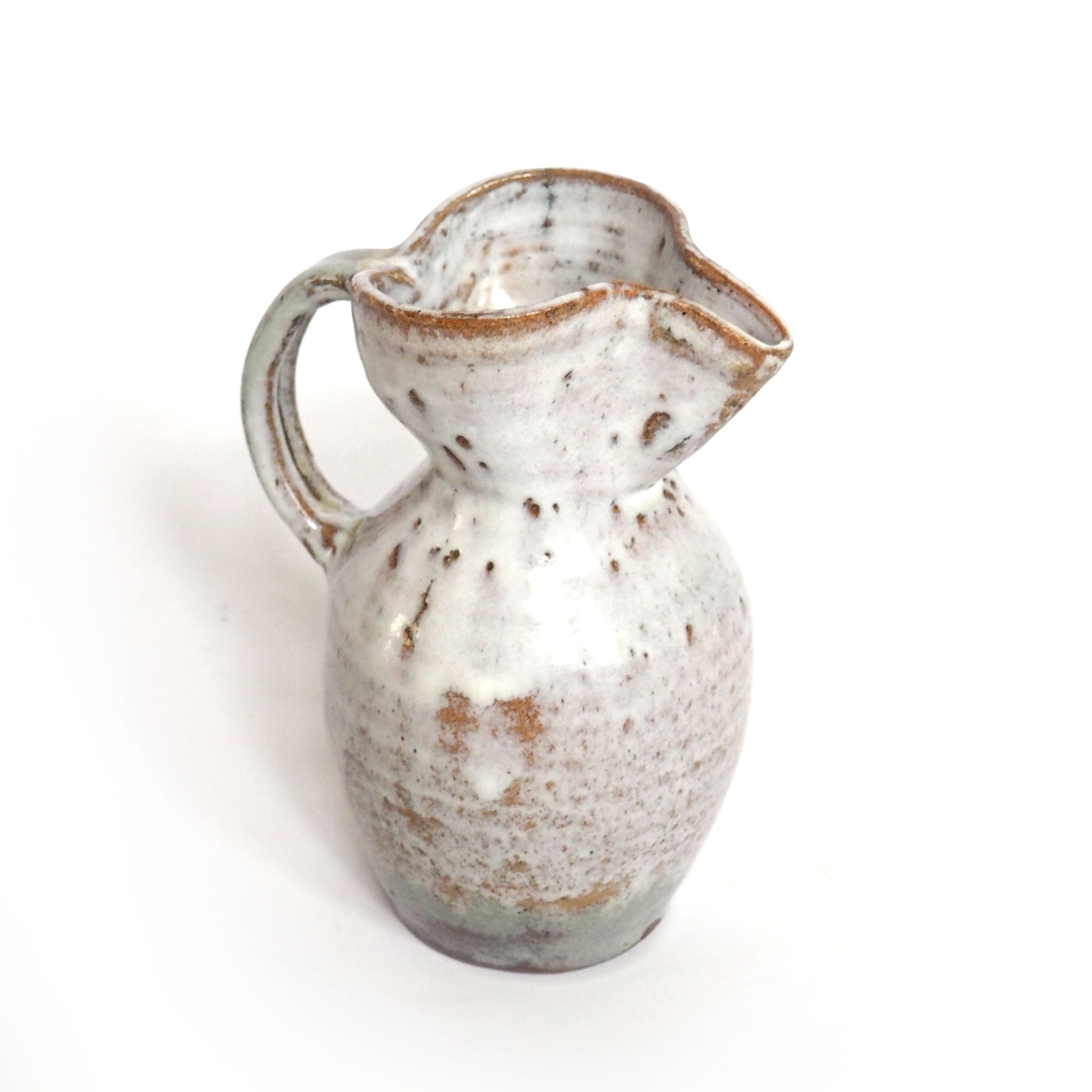 Pichet col coeur années 60