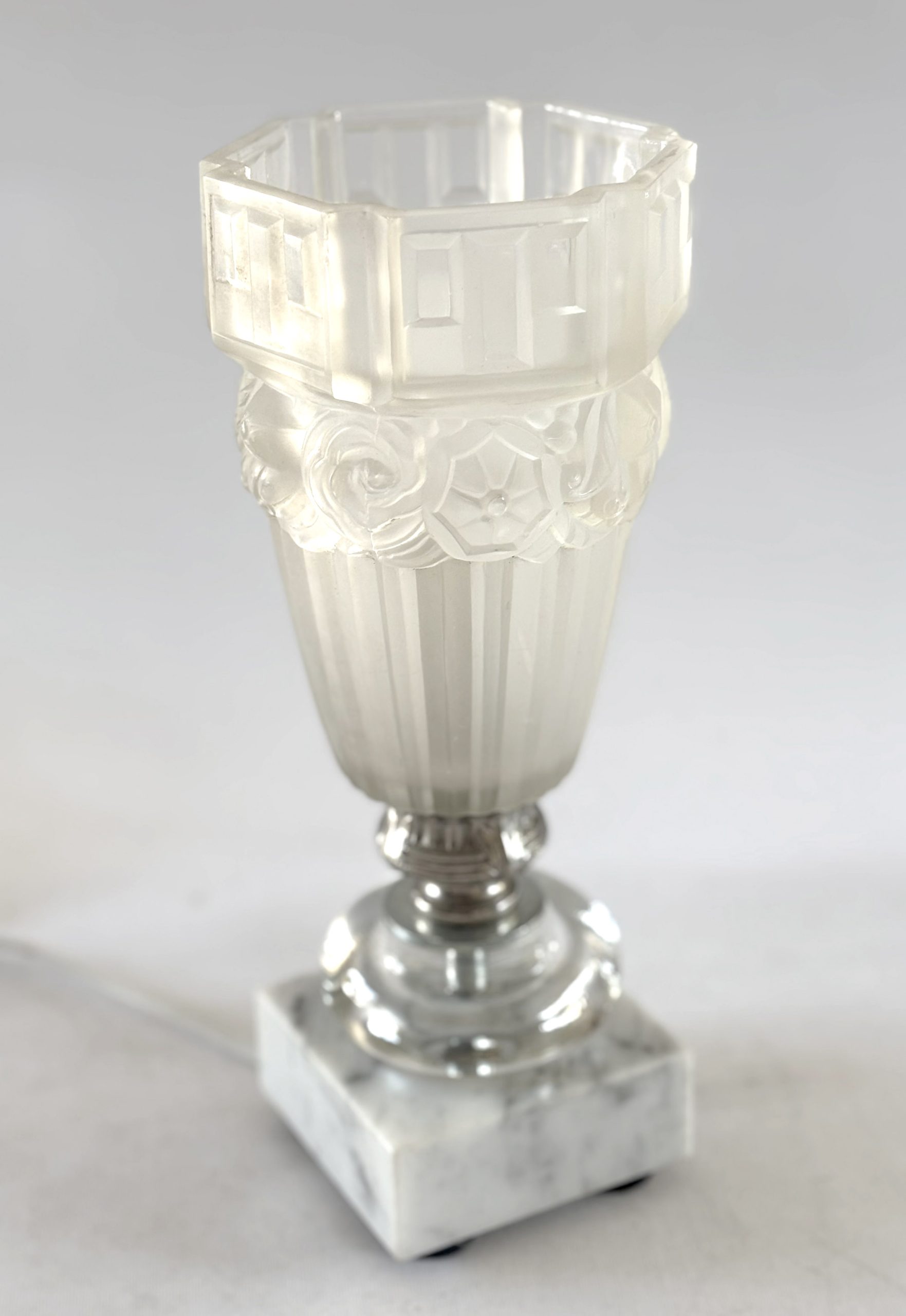 Lampe art déco et marbre 'kola' – Image 2